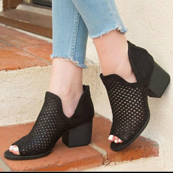 Qupid Shoes - QUPID LASER CUT OUT PEEP TOE BOOTIES
